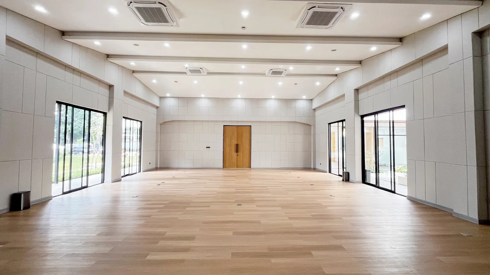 Event space at JFCS